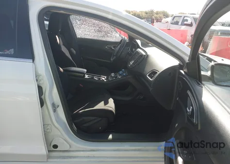 2015 Chrysler 200 Limited from USA, damaged, VIN 1C3CCCAB1FN733132